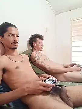 Snapshot of theyllorwillian chatting on February 19, 2026, 12:02 pm theyllorwillian online show from February 19, 2026, 12:02 pm