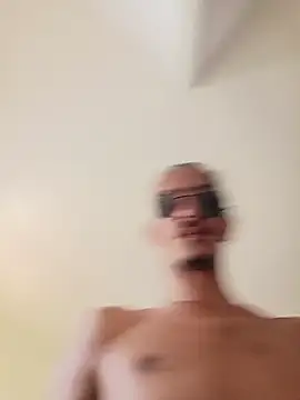 Snapshot of theyllorwillian chatting on January 31, 2026, 7:12 pm theyllorwillian online show from January 31, 2026, 7:12 pm