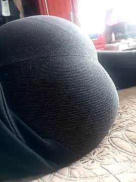 Snapshot of konny90 chatting on December 14, 2025, 8:36 pm konny90 online show from December 14, 2025, 8:36 pm