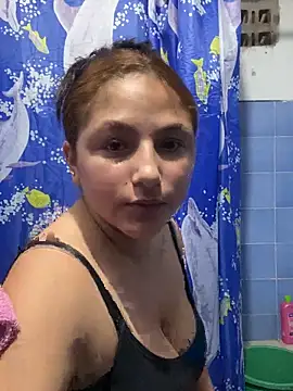 Snapshot of Emily_milk_1 chatting on June 4, 2026, 3:00 am Emily milk 1 online show from June 4, 2026, 3:00 am