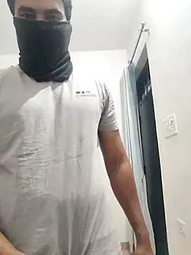 Snapshot of Amit22122 chatting on November 29, 2025, 1:28 am Amit22122 online show from November 29, 2025, 1:28 am