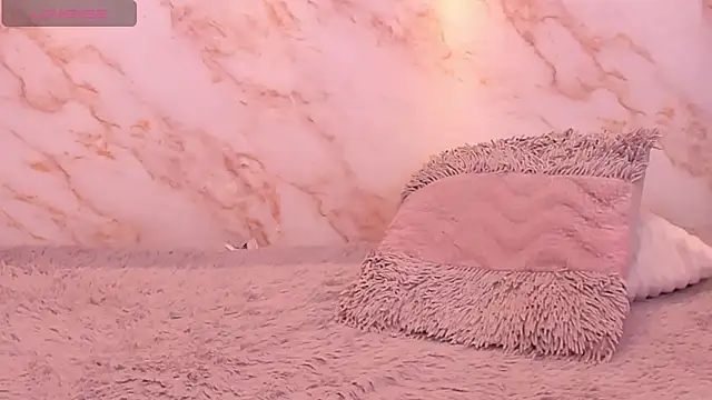 Dakota ferreti  online show from March 21, 2026, 2:32 pm