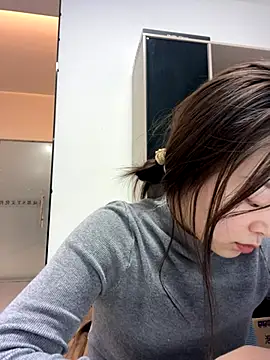 DMG-41 online show from December 5, 2025, 8:24 am