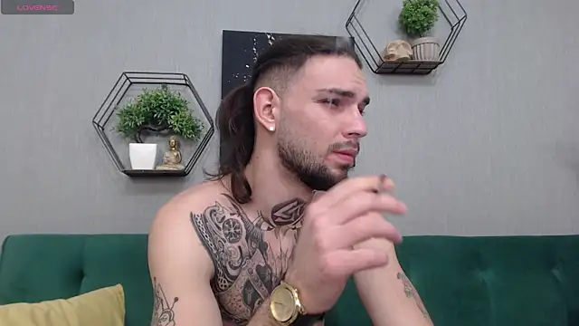 KaneHunter online show from February 4, 2026, 8:37 pm