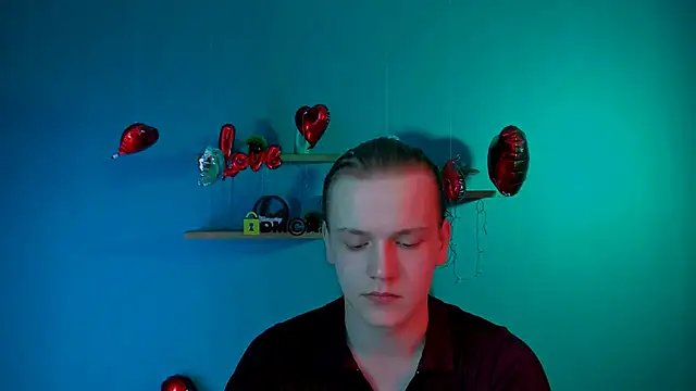 leo void online show from February 15, 2026, 7:57 pm