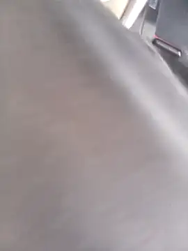 zeusdiosd online show from April 20, 2026, 7:04 pm