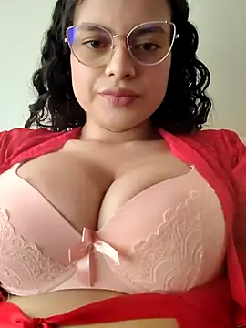 Snapshot of Tamiilin_miller chatting on November 27, 2025, 3:56 pm Tamiilin miller online show from November 27, 2025, 3:56 pm