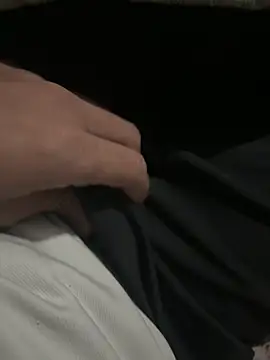 your playboy 00 online show from December 4, 2025, 6:40 pm