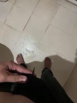 your playboy 00 online show from November 27, 2025, 2:28 pm