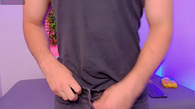 KaelSwitch online show from January 13, 2026, 7:51 pm