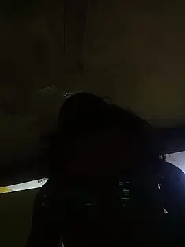 qaarlyfogosa online show from December 15, 2025, 8:58 pm