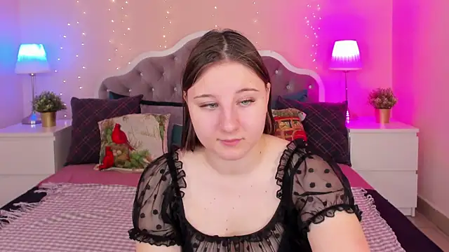 CuddlysKitty online show from January 8, 2026, 8:20 am