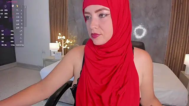 Snapshot of JannaLove_ chatting on December 21, 2025, 9:26 pm JannaLove online show from December 21, 2025, 9:26 pm