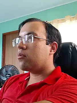 Snapshot of Silvakkfitk chatting on April 7, 2026, 4:42 pm Silvakkfitk online show from April 7, 2026, 4:42 pm