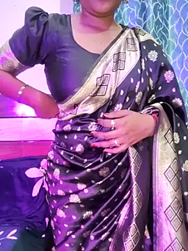 Snapshot of Muskan4156 chatting on February 8, 2026, 4:48 pm Muskan4156 online show from February 8, 2026, 4:48 pm