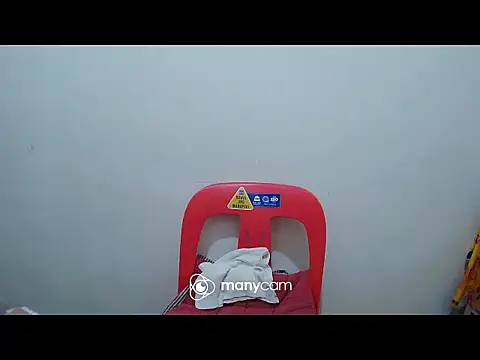 hottiemama69 online show from January 12, 2026, 8:36 pm