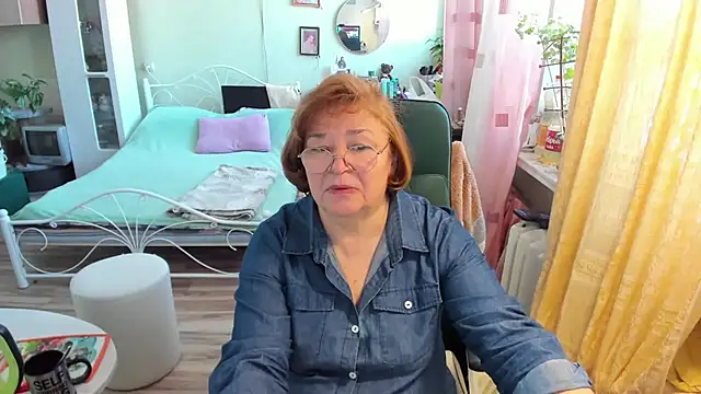 Snapshot of rekelme chatting on February 18, 2026, 7:28 am rekelme online show from February 18, 2026, 7:28 am