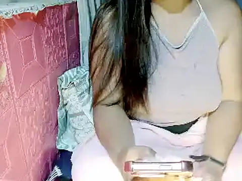 FlorMoreno Palangga online show from March 23, 2026, 1:33 pm