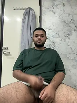 Noavacado  online show from February 27, 2026, 11:04 pm