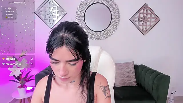 Athenea sweet  online show from December 2, 2025, 8:10 pm