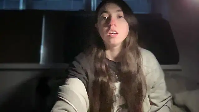 Aphr0ditee online show from January 17, 2026, 2:09 pm