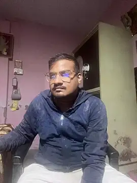 Saxymood1111 online show from February 19, 2026, 8:22 am