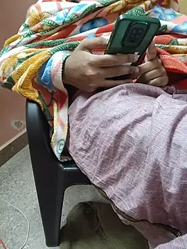 Snapshot of smgrtamil chatting on January 19, 2026, 2:15 am smgrtamil online show from January 19, 2026, 2:15 am