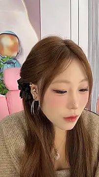 Snapshot of jiajia_z chatting on November 28, 2025, 2:17 pm jiajia z online show from November 28, 2025, 2:17 pm