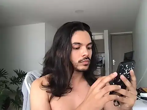 Lukathin online show from November 27, 2025, 8:42 pm