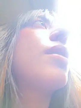 Mia fiire online show from January 6, 2026, 7:18 pm