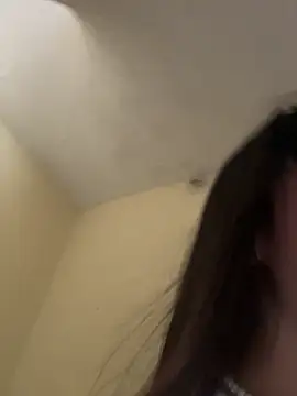 Mia fiire online show from March 7, 2026, 8:47 pm