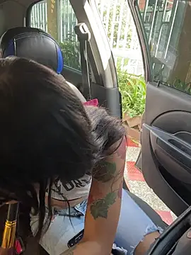 Mia fiire online show from March 14, 2026, 9:10 pm