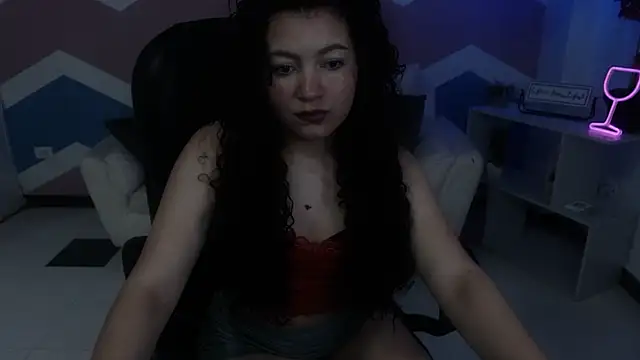 Snapshot of zahira1 chatting on November 30, 2025, 5:36 pm zahira1 online show from November 30, 2025, 5:36 pm