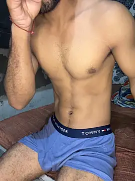 Snapshot of Fitboy07 chatting on June 9, 2026, 11:28 pm Fitboy07 online show from June 9, 2026, 11:28 pm