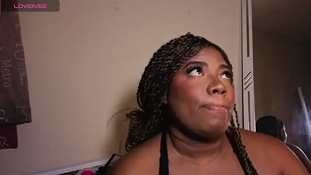 GraceMaaceey online show from April 8, 2026, 5:53 am