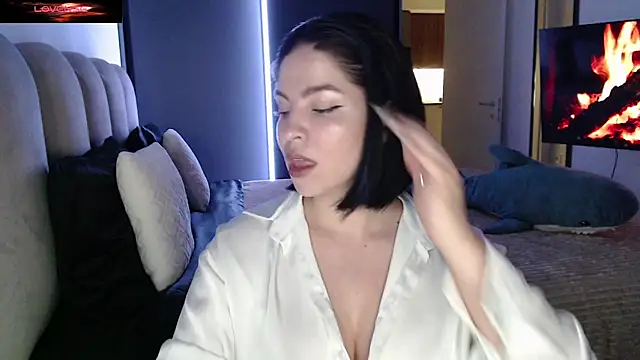 RachelCamp online show from April 1, 2026, 9:12 pm