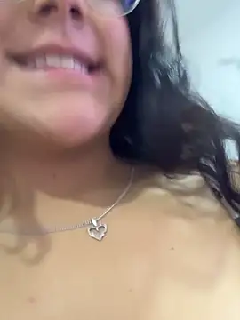 Dafne se online show from May 19, 2026, 1:56 am
