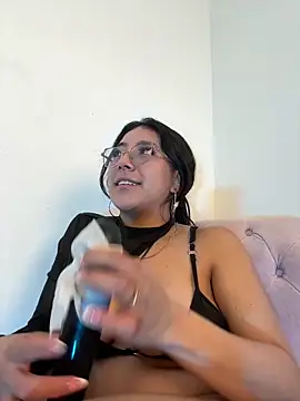 Dafne se online show from December 18, 2025, 11:52 pm