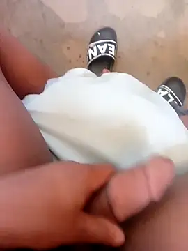 Snapshot of aya4557 chatting on March 12, 2026, 9:13 am aya4557 online show from March 12, 2026, 9:13 am