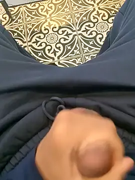 Snapshot of bbcgirthy chatting on February 8, 2026, 11:19 am bbcgirthy online show from February 8, 2026, 11:19 am