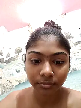 Cute diya023 online show from March 13, 2026, 4:28 am