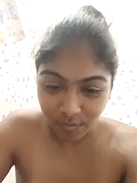 Snapshot of Cute_diya023 chatting on May 14, 2026, 11:07 am Cute diya023 online show from May 14, 2026, 11:07 am