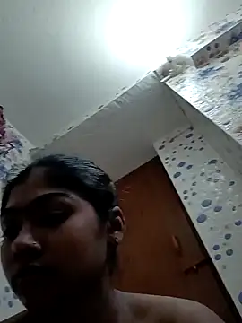 Snapshot of Cute_diya023 chatting on May 17, 2026, 5:07 am Cute diya023 online show from May 17, 2026, 5:07 am