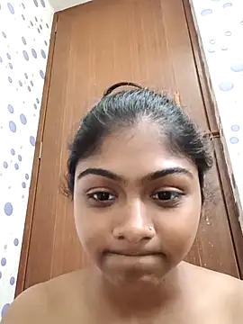 Snapshot of Cute_diya023 chatting on May 11, 2026, 6:59 am Cute diya023 online show from May 11, 2026, 6:59 am