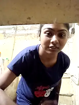 Snapshot of Cute_diya023 chatting on May 10, 2026, 8:51 am Cute diya023 online show from May 10, 2026, 8:51 am