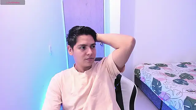 Asta YunoXXX online show from February 27, 2026, 4:56 am