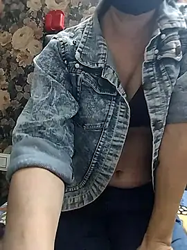 Queencandy736 online show from January 10, 2026, 7:25 am