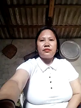 Snapshot of LeoPet2x chatting on February 16, 2026, 8:57 am LeoPet2x online show from February 16, 2026, 8:57 am