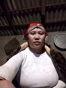 Snapshot of LeoPet2x chatting on January 17, 2026, 4:43 pm LeoPet2x online show from January 17, 2026, 4:43 pm