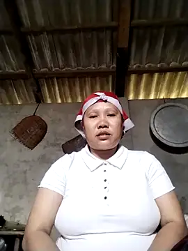 Snapshot of LeoPet2x chatting on February 25, 2026, 6:02 am LeoPet2x online show from February 25, 2026, 6:02 am